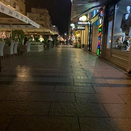 Palas Central Ni エクステリア 写真